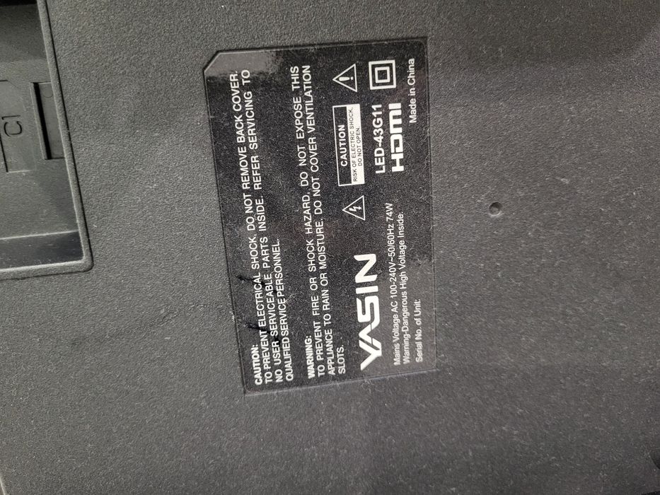 Телевизор Yasin на запчасти