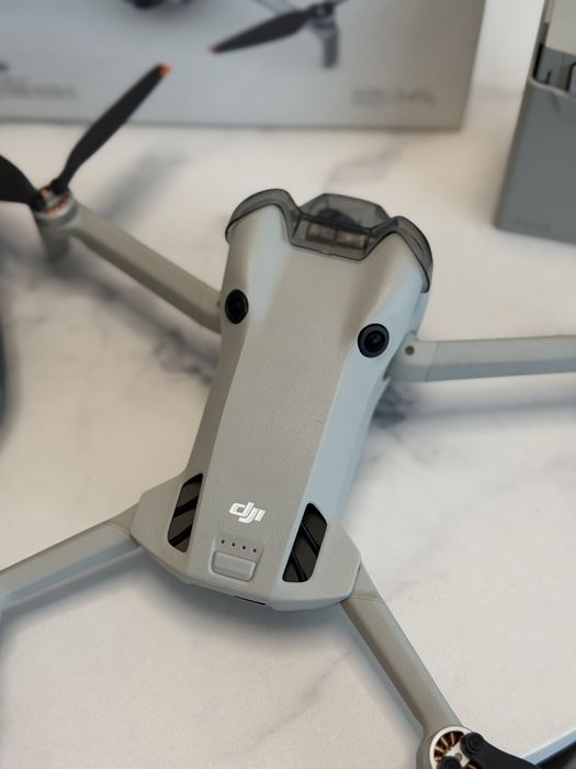 Дрон DJI mini 4 Pro fly more combo