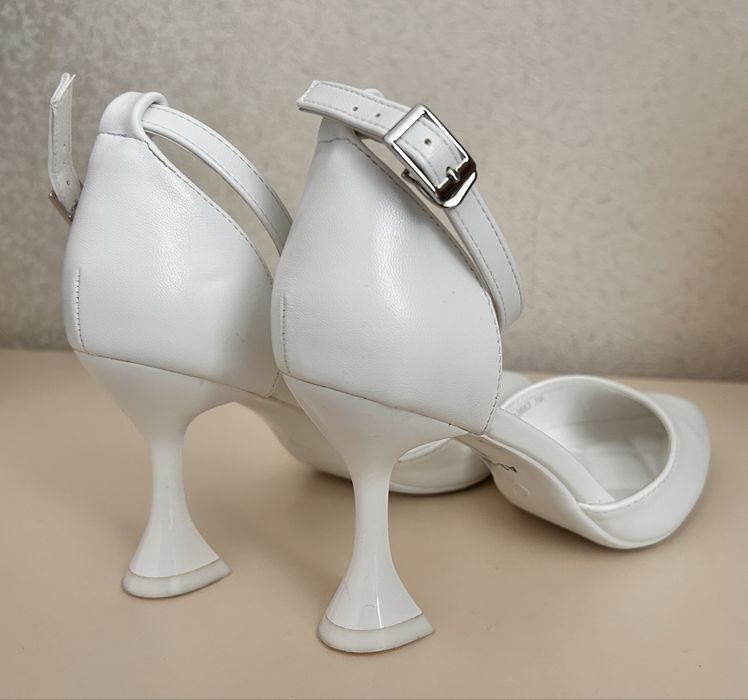 Продам туфли 39 размера