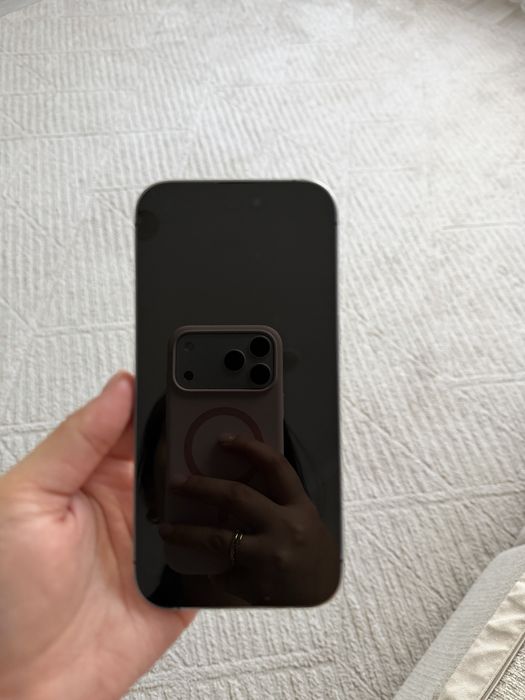 iPhone 14 про емкость 76%