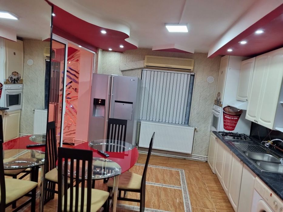 Vand apartament duplex