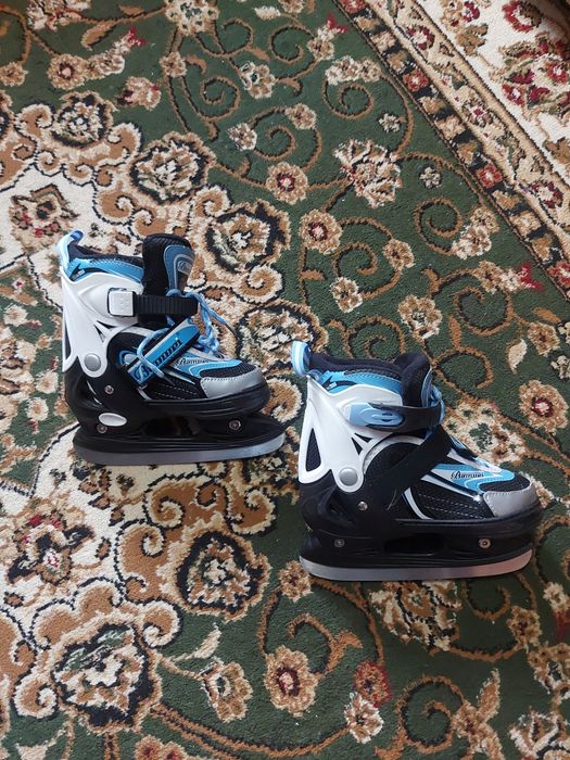 Продам детские коньки.