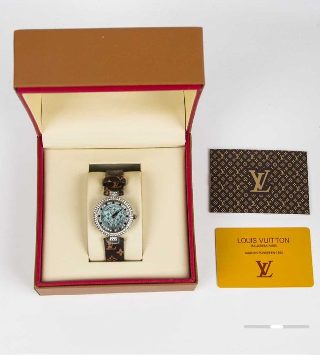 Часы Louis Vuitton с документами