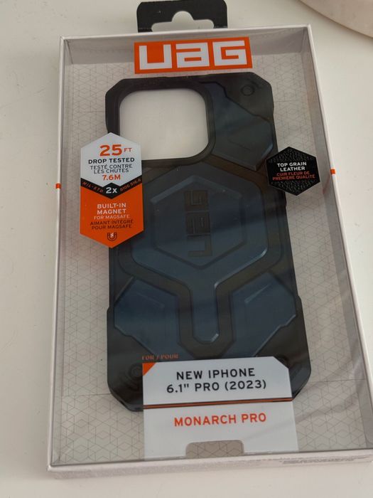 Калъф UAG Monarch Pro Iphone 15 pro