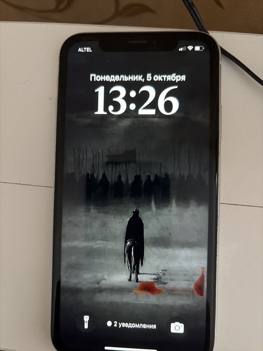 iphone xr  отличный