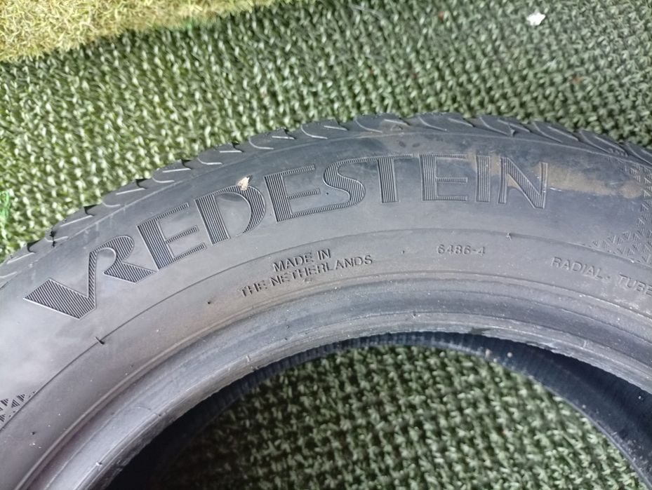 185 60 15 Vredestein m+s 80 lei bucata