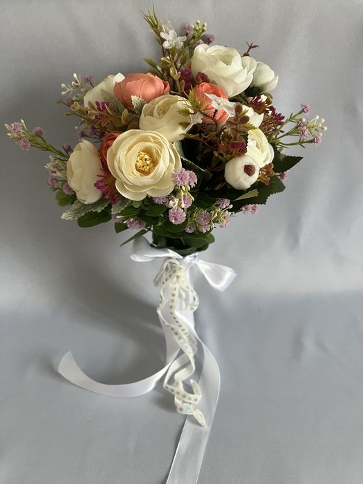 Продам свадебные букеты