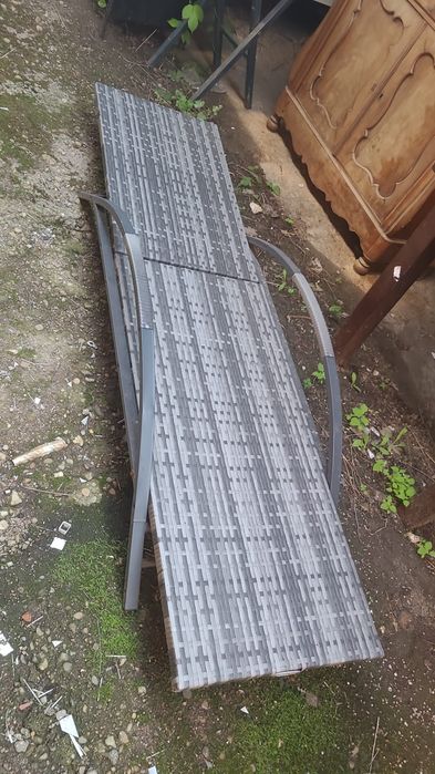 Șezlong de ratan preț200lei