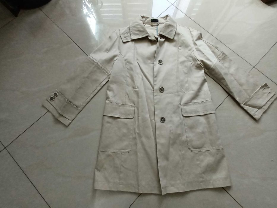 Trenci "Benetton" nou