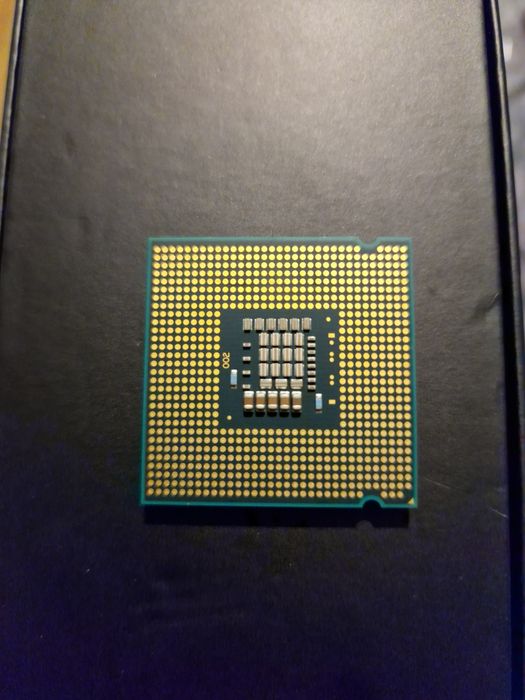 Procesor + Cooler Intel Core 2 Duo E8500 3.16Ghz FSB 1333 6MB LGA 775