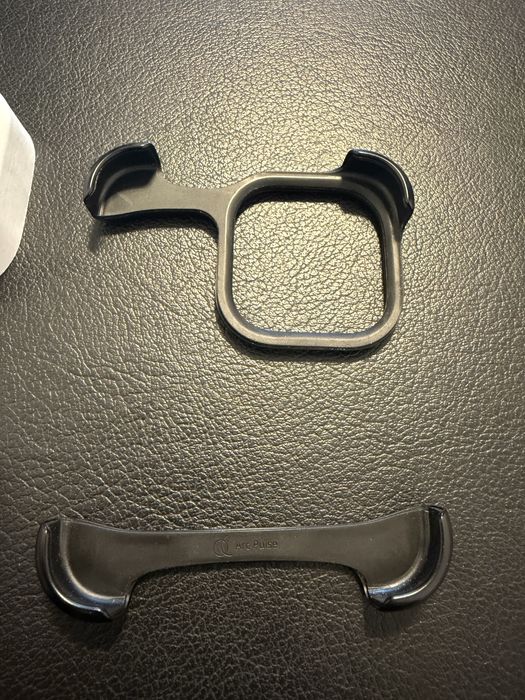 Husa Arc Pulse Grafit Iphone 16 Pro Max