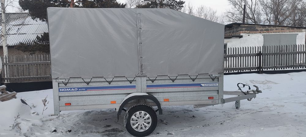 Продам прицеп  новый .