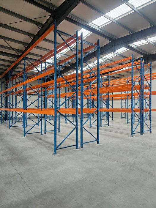 Rafturi metalice industriale reglabile