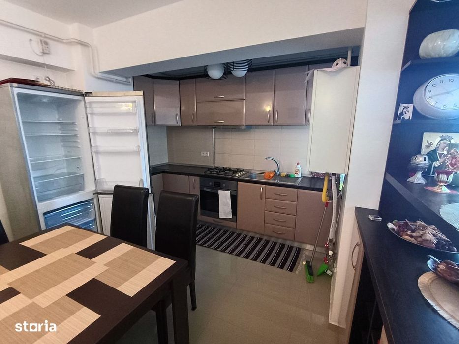 Zamca- zona cu verdeata. Apartament cu 2 camere decomandate