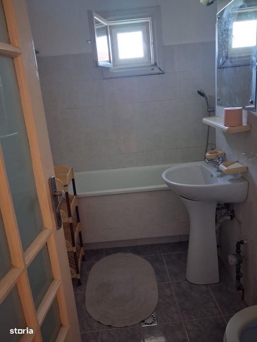 Apartament 2 camere +garaj -Zona Bucovinei