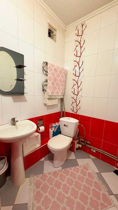 Продам 3-х  комн квартиру Акбота