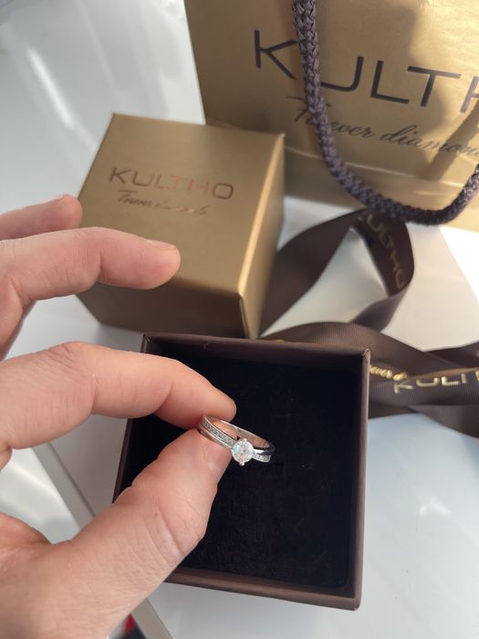 Inel de logodna din aur alb