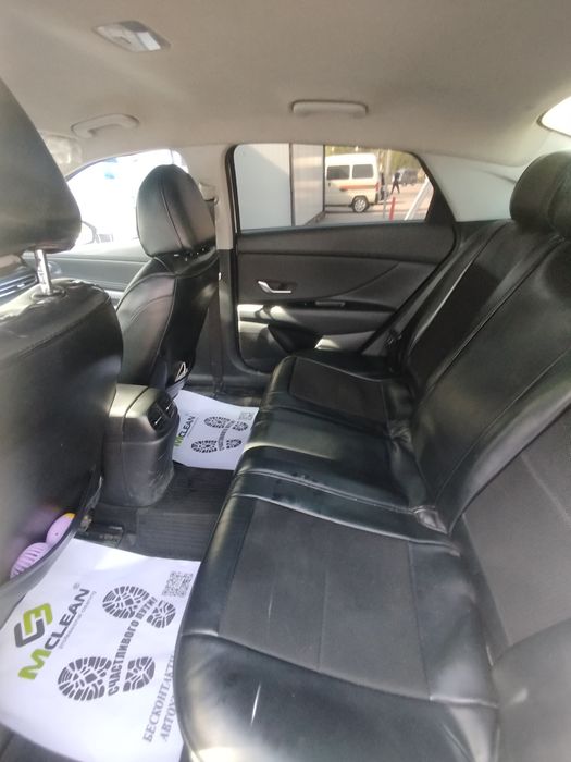 Hyundai Elantra 2021