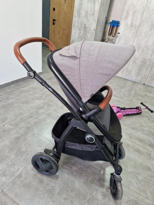 Коляска от компании CBX