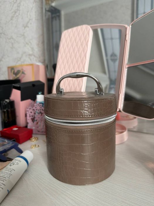 Косметичка качественная