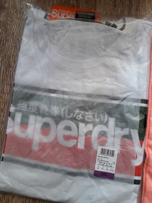 Tricouri XL Superdry