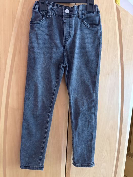 Дрешки за момиченце 116 см -6 г