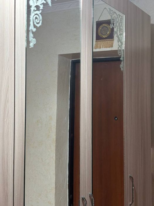 Шкаф для прихожей