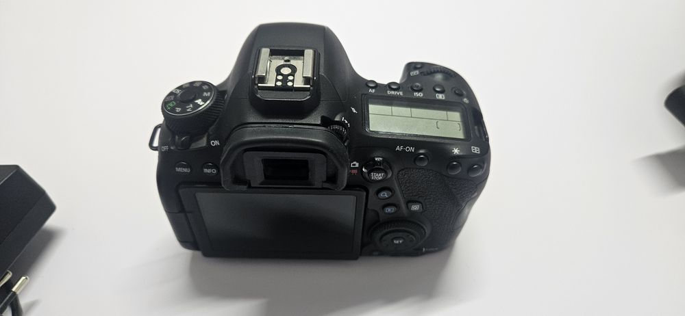 Canon 6d mark 2 продам