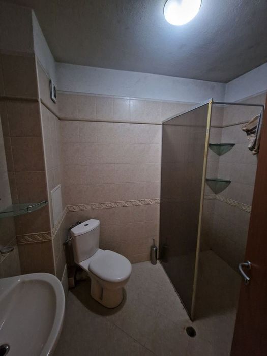 Дава се под наем Тристаен апартамент в София, Лагера - 142 кв.м за 1150 € - Снимка #10