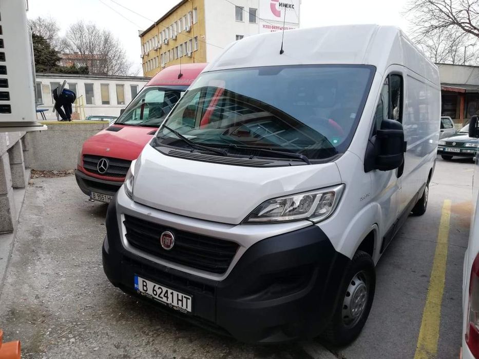 Товарен Бус под наем/Чужбина