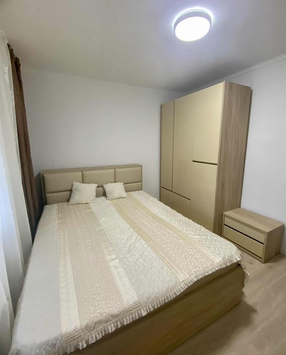 Inchiriez apartament PB cu 2 camere rogerius et 3 din 4