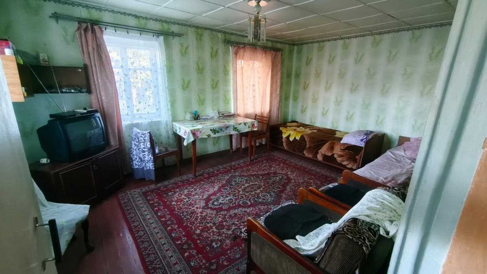 Продам дачу в районе гастронома Самал