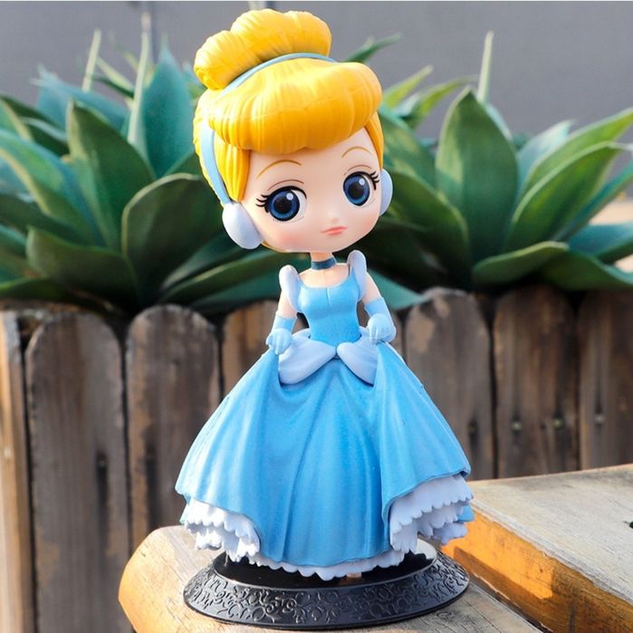 Фигурка на Принцеса Princess Снежанка Ариел Пепеляшка Фигурки Принцеси