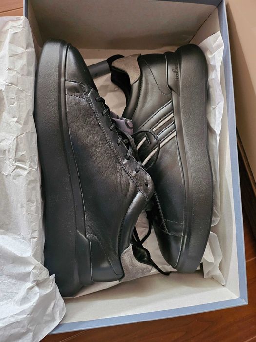 Hogan marimea 9,5(44) noi.