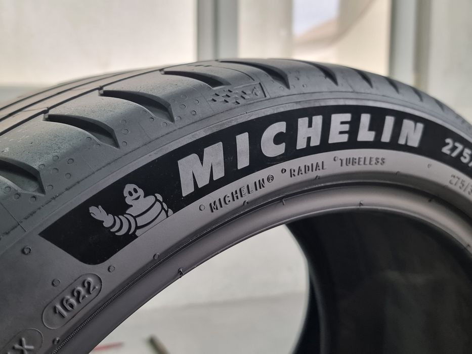 275/35/19 Michelin 2Броя: 150€ 6мм