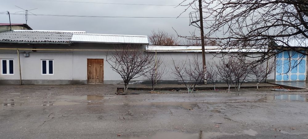 Ховли сотилади г. Навои Кармана