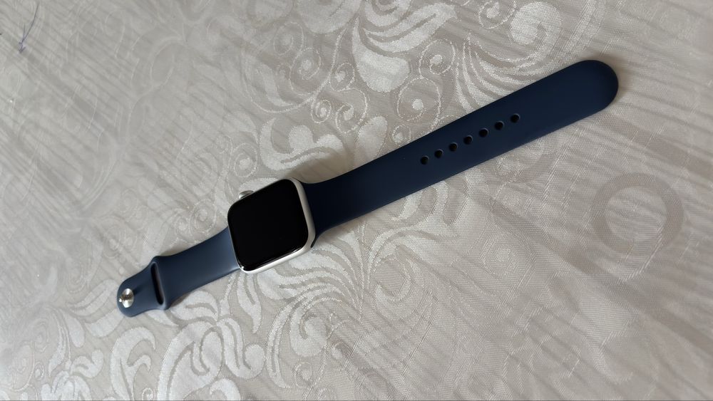 Apple watch Se2 2024