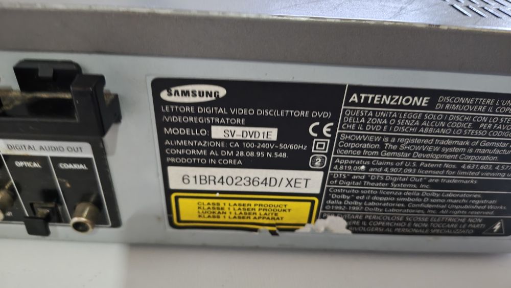 Video combo Samsung model SV DVD1E