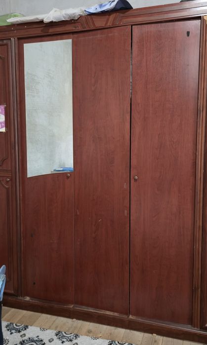 Продам зеркала разных размеров