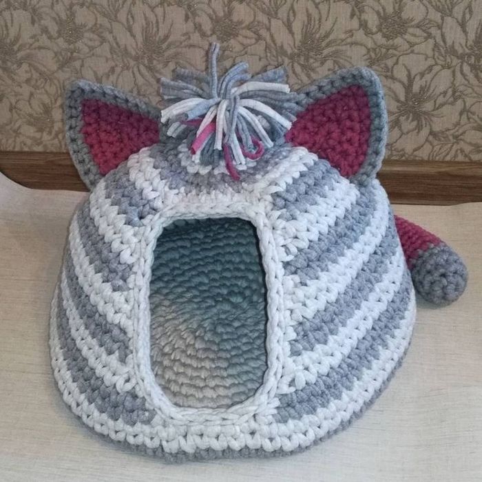 Лежак для собак и кошек