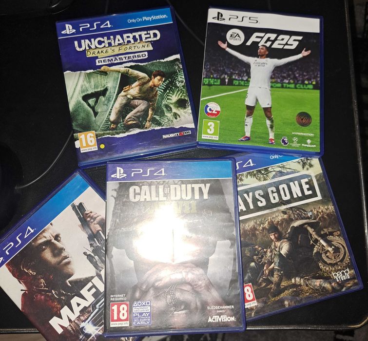 Vând jocuri PlayStation 5