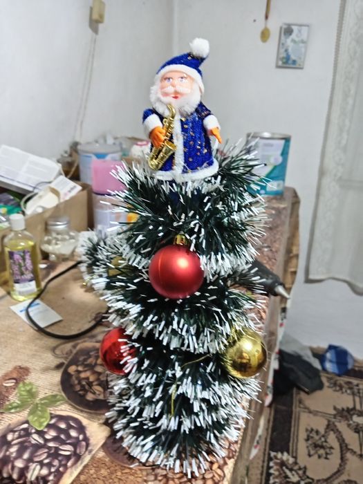 Braduti de masa festiva facuti manual