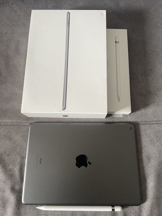 IPad 9 2012 с ручкой от apple