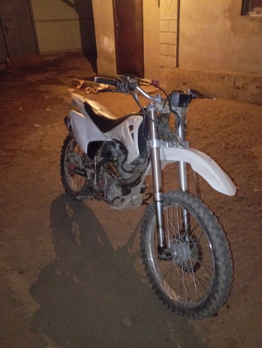 Продам эндуро 06