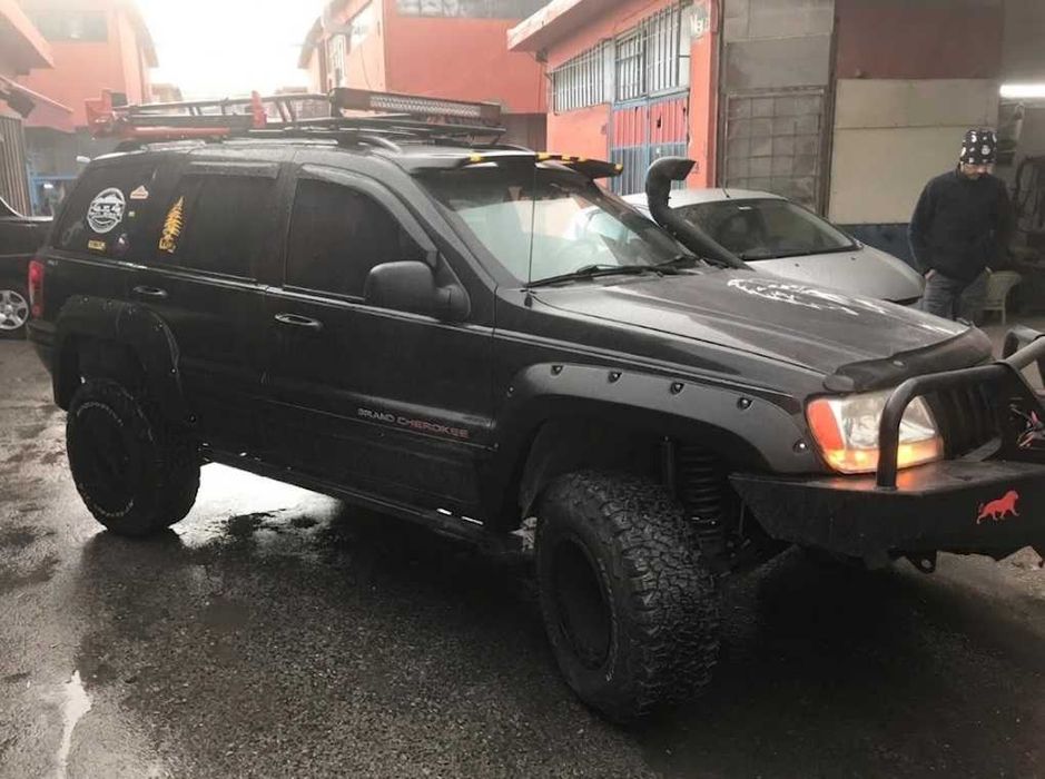 Сенници с лампи, Nissan Navara, Grand Cherokee, Mitsubishi L200, Suzuki Vitara, Nissan Terrano