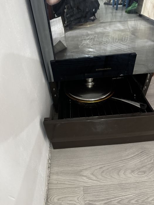 Продам газовую плиту, Kaiser