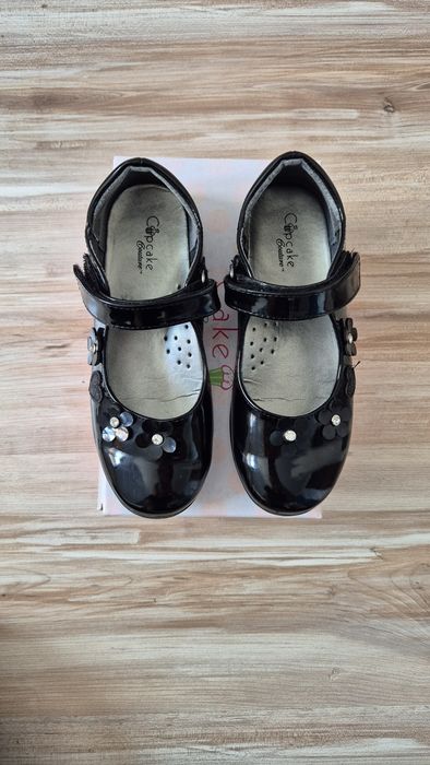 Cup cake детски официални обувки