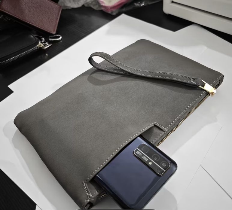 Мъжка чанта/портфейл (алкантара) . Сив/Черен