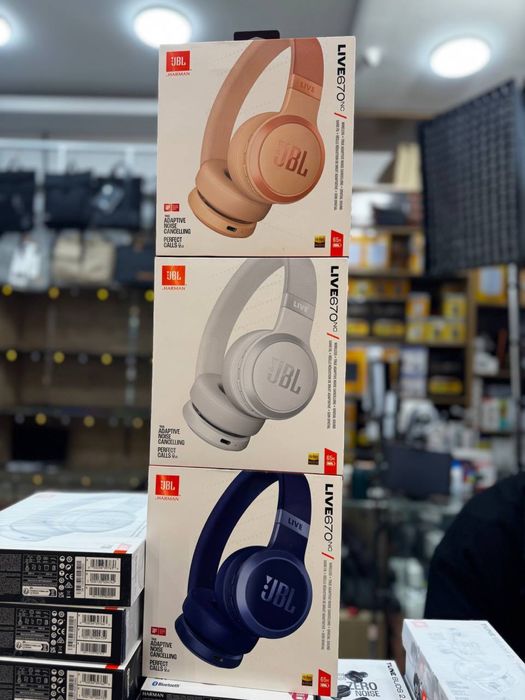 Беспроводные наушники JBL Live 670NC