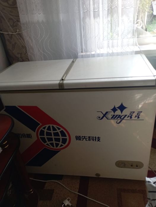 Продам морозильник